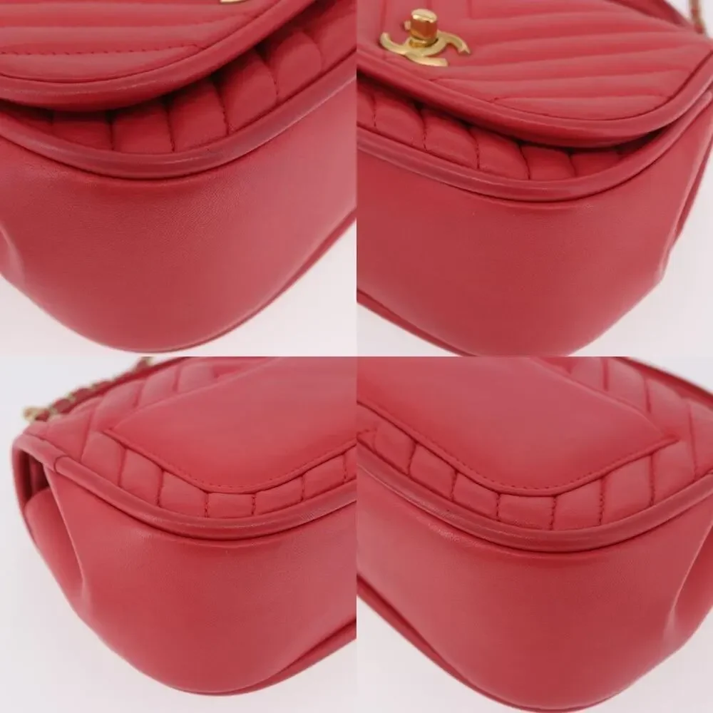 Chanel Chevron V Stitch Handbag Pink Lambskin Leather